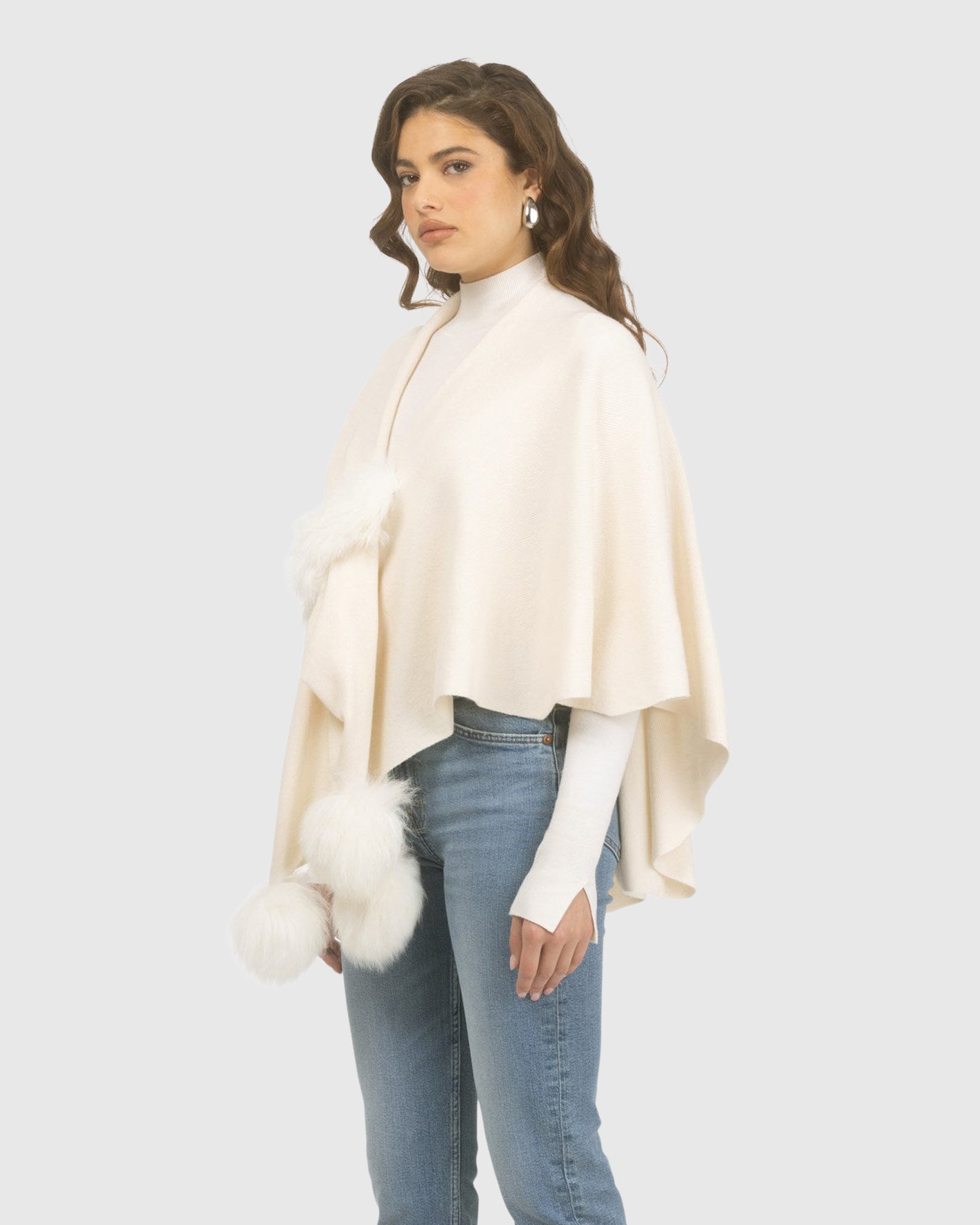#Color_IVORY