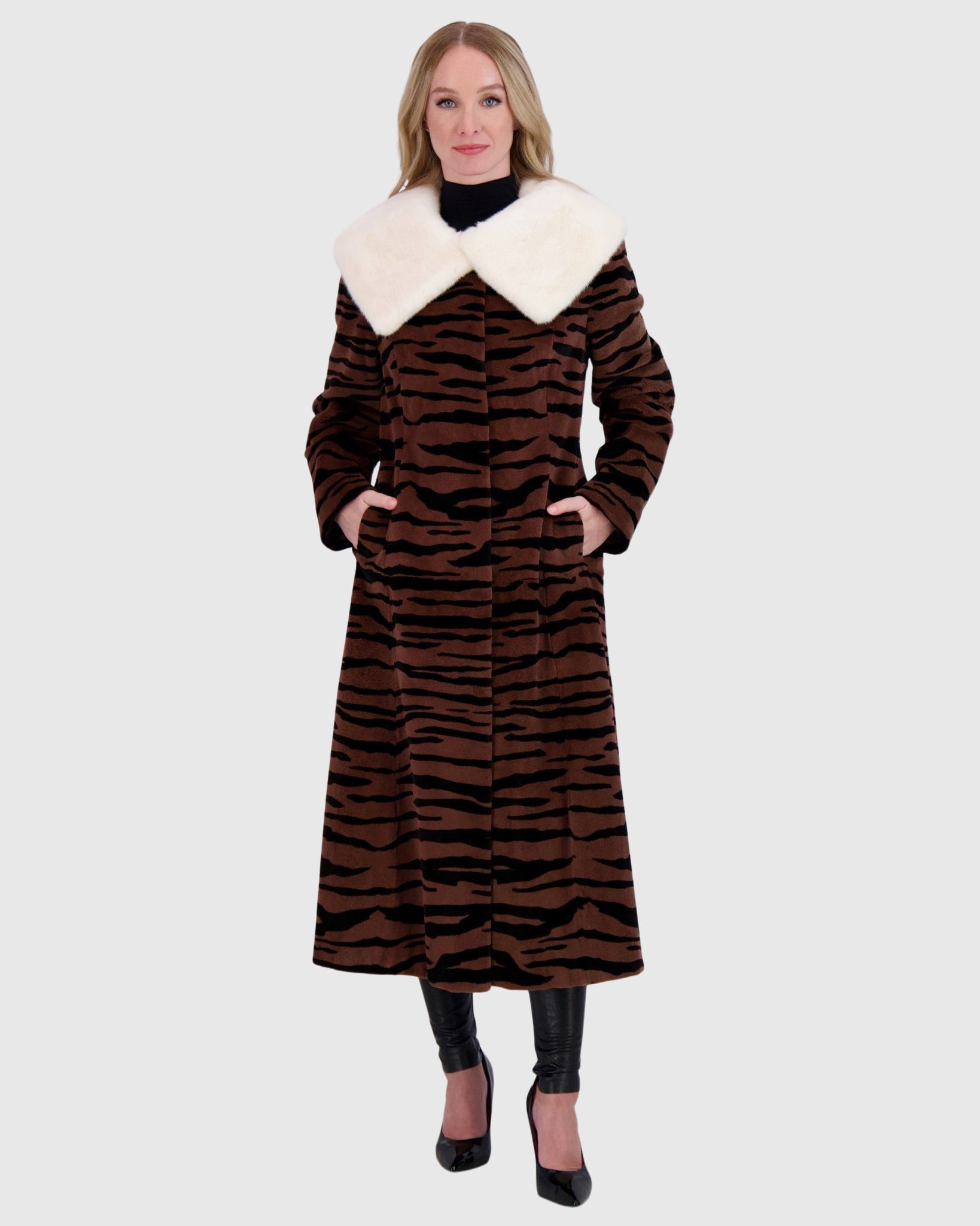 #Color_BROWN TIGER PRINT