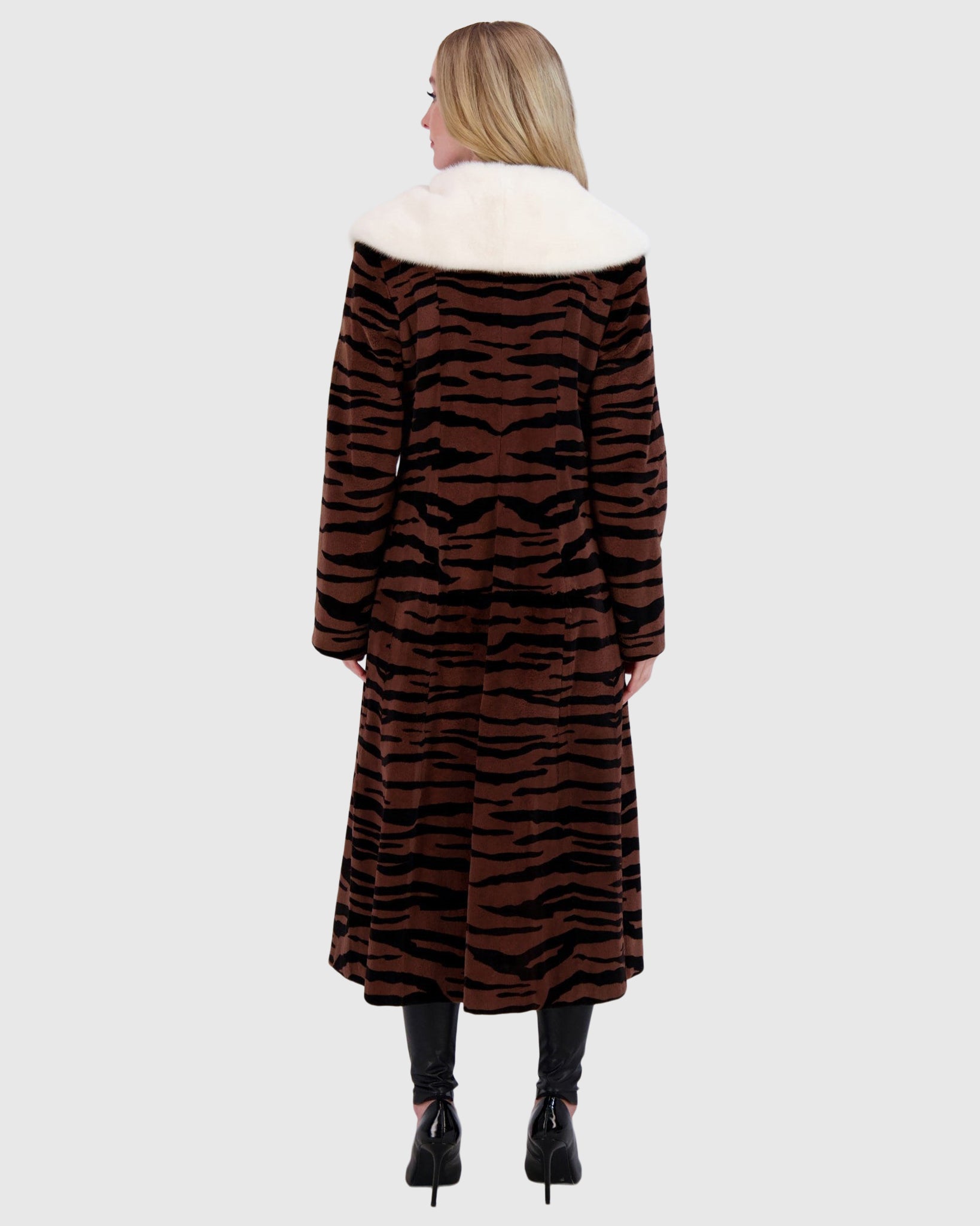 #Color_BROWN TIGER PRINT