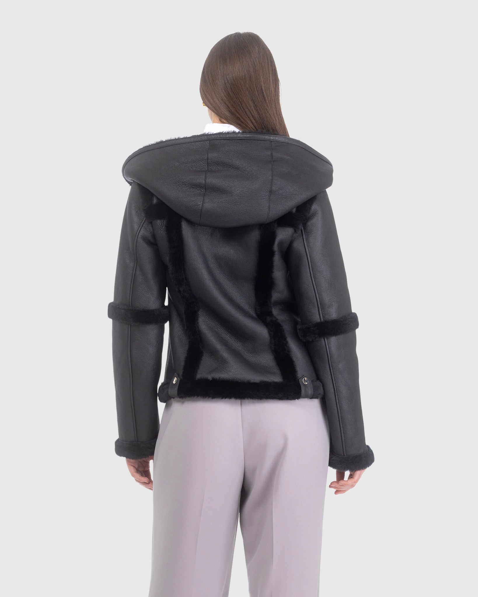 #Color_BLACK
